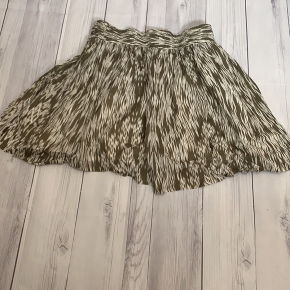 Banana Republic skirt - Picture 3 of 5